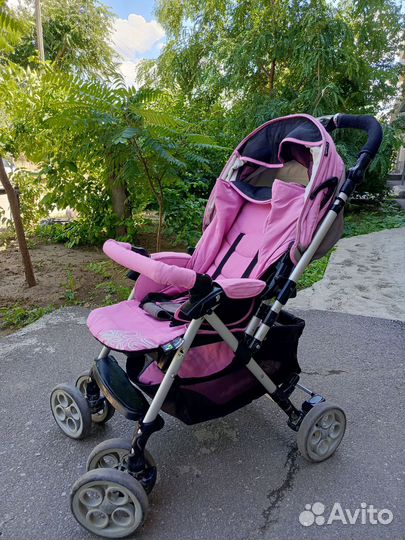 Прогулочная коляска