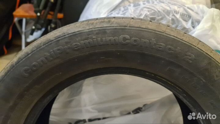 Continental ContiPremiumContact 215/60 R17