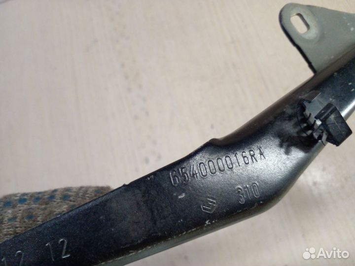 Петля капота правая Renault Megane 3