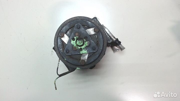 Компрессор кондиционера Mazda 2, 2004