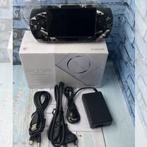 Оригинальная Sony PSP 3008 Black 32Gb(390+игр)