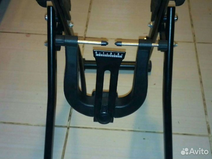 Станок для спицовки и правки колес