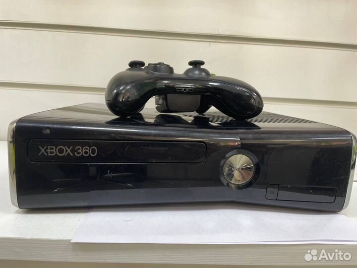 Игровая приставка xbox 360S (100680) В9