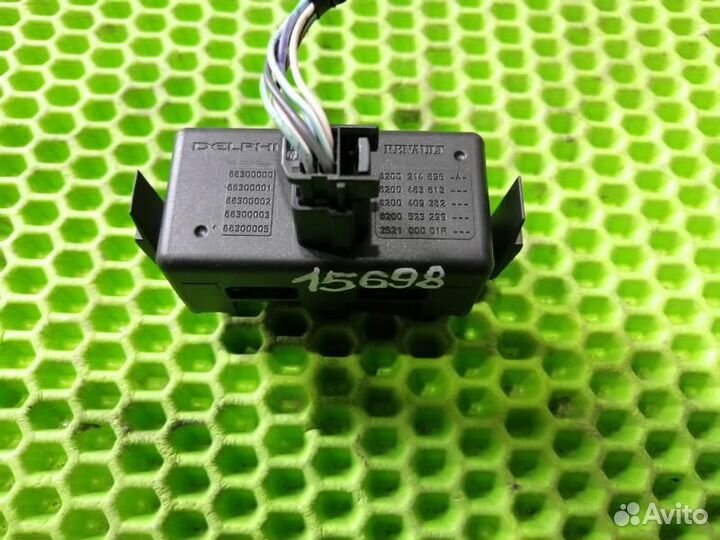 Кнопка аварийной сигнализации Renault Megane 3