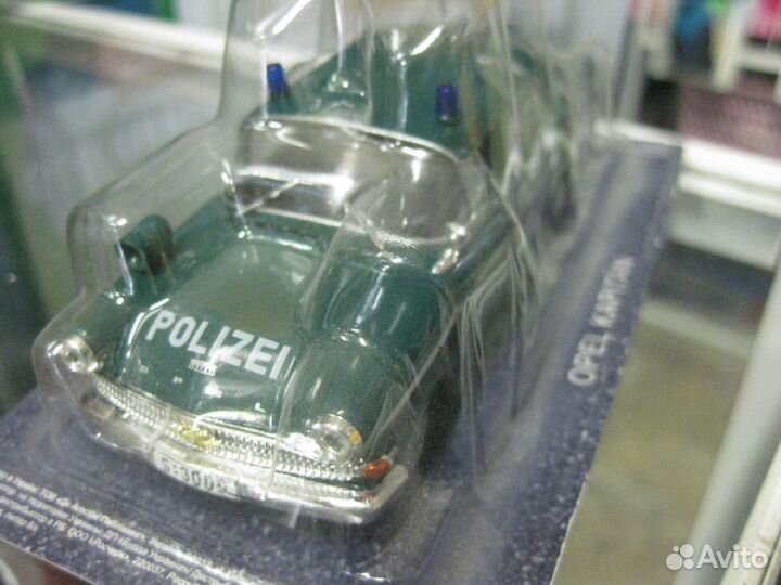 Продаю коллекционную модель Opel Capitan