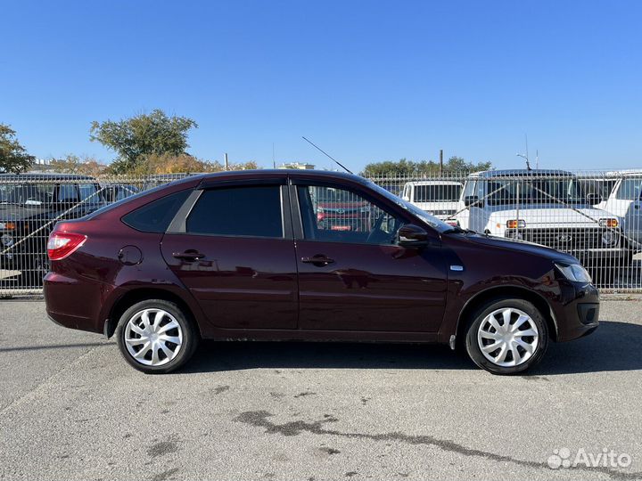 LADA Granta 1.6 МТ, 2015, 123 500 км
