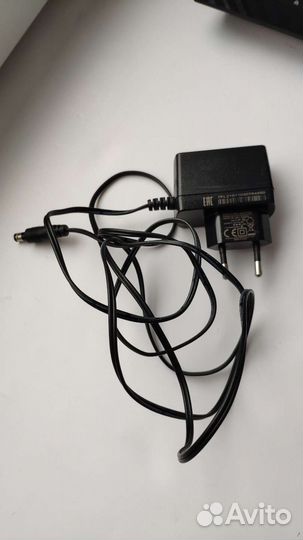 Продаю WI-FI роутер asus