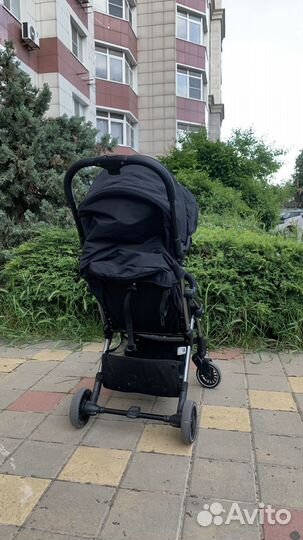 Коляска прогулочная