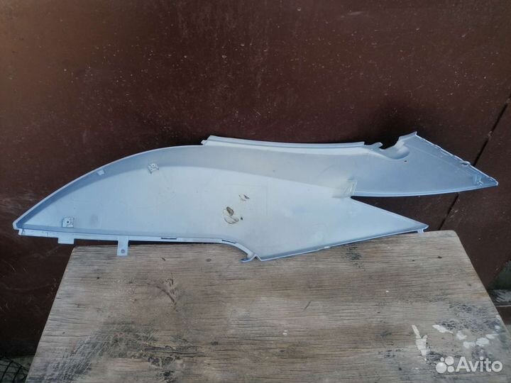 Пластик правый Honda Dio Cesta af62 af68