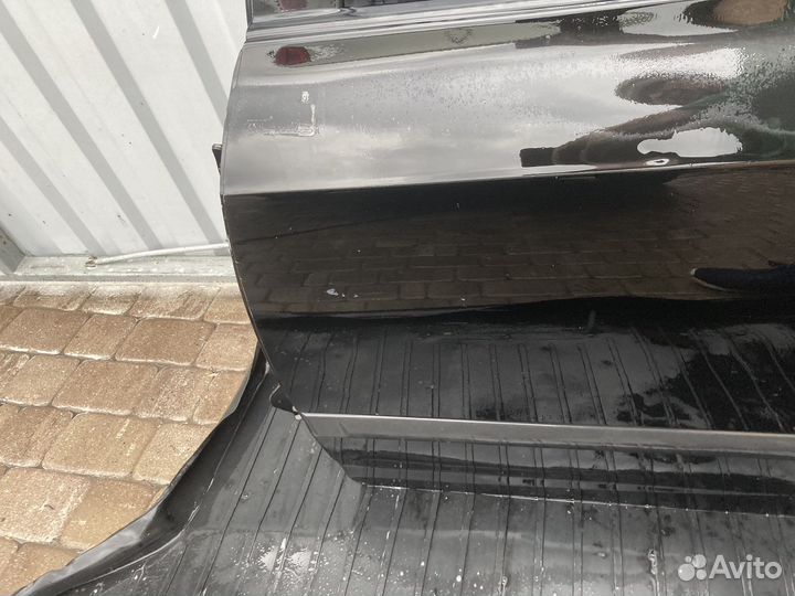 Задняя левая дверь Hyundai Elantra xd универсал