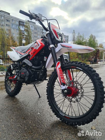 Мотоцикл Progasi Smart Max 150 Колеса 19/16 Кредит
