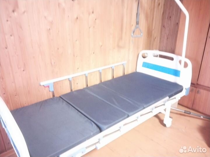 Кровать для лежачих больных бу