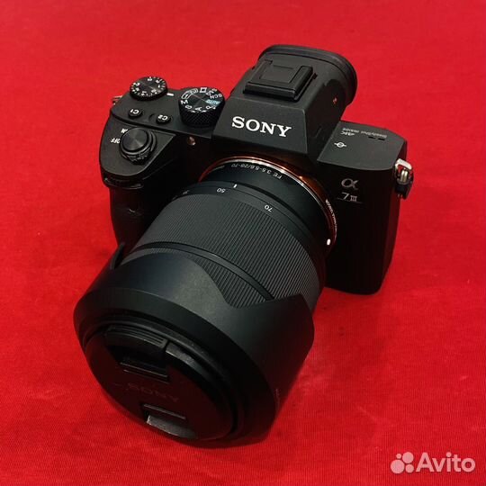 Sony A7 Mark III Kit 28-70mm (ilce-7M3K)