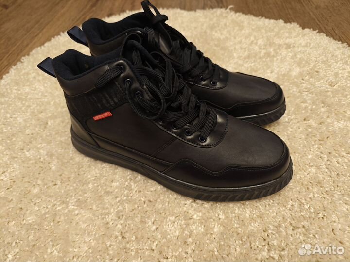 Кроссовки мужские с мехом