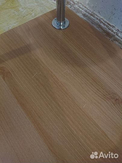 Этажерка на колесиках