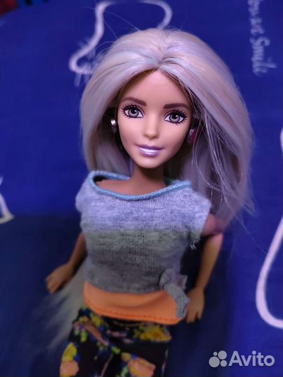 Кукла барби
