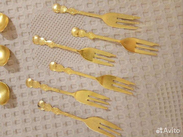 Набор столовых приборов для торта
