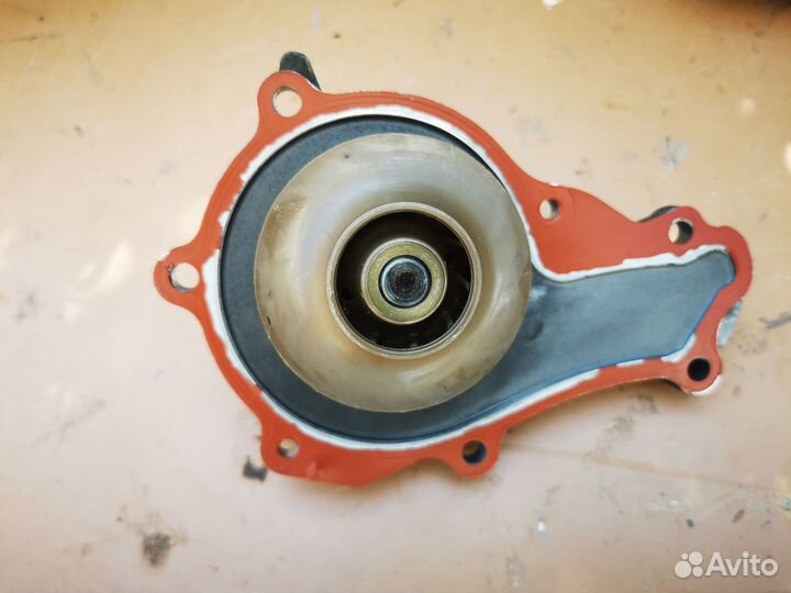 Водяная помпа 1.6 HDI (DV6TED4) Peugeot, Citroen
