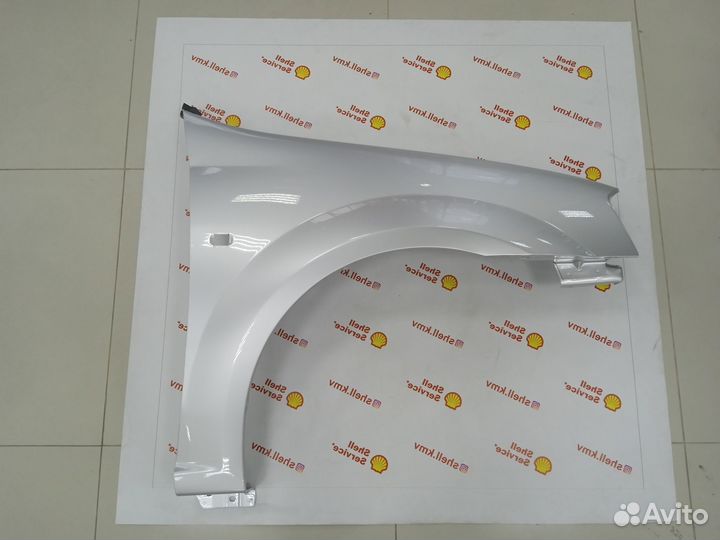 Правое крыло LADA Largus