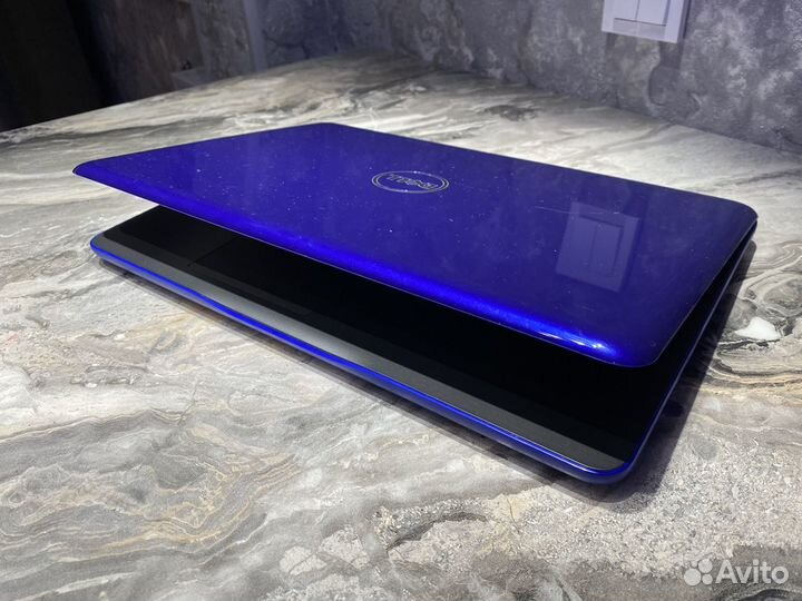 Dell p66f amd A6/radeon R5 2gb/ram 8gb