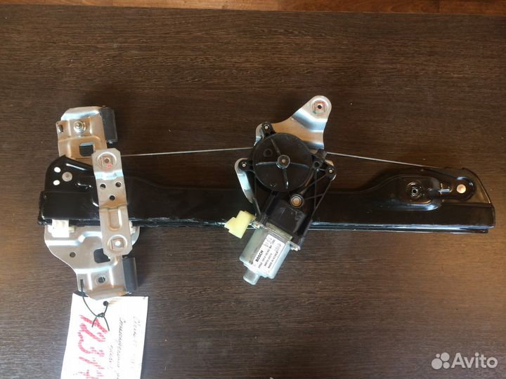 Стеклоподъемник Chevrolet Aveo T300 передний прав