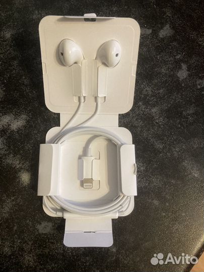 Наушники apple earpods lightning