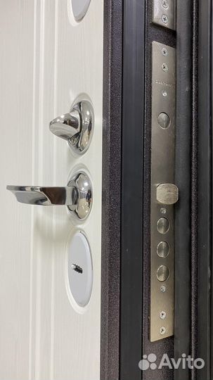 Дверь входная с терморазрывом в частный дом