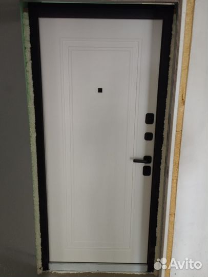 Дверь входная утепленная горизонталь