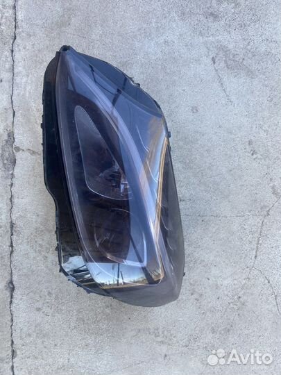 Фара передняя левая LED на Mercedes w205