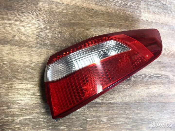 Фонарь в крыло правый Kia Rio 3, седан 11-14г
