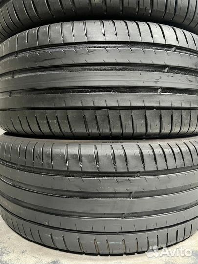 Michelin Pilot Sport 4 SUV 235/50 R19 99V