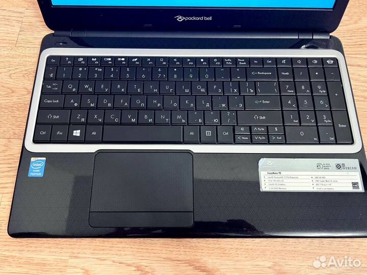 Тонкий и стильный ноутбук Packard Bell