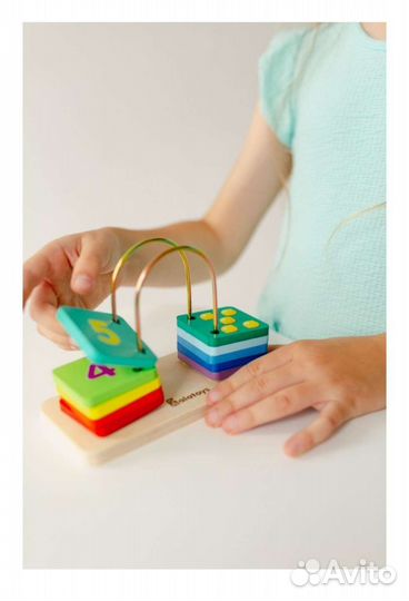Развивающая деревяная игра счеты-перекидные