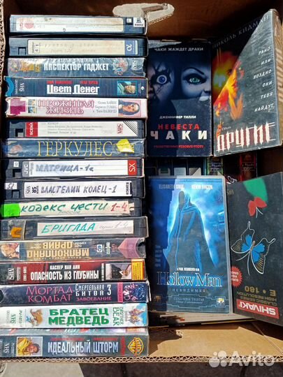 Видеокассеты