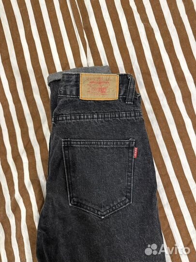 Джинсы женские levis