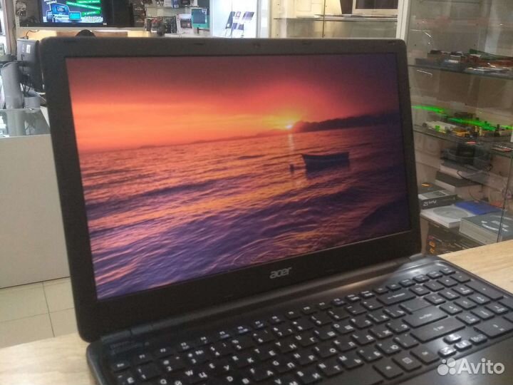 Ноутбук acer V5-561G