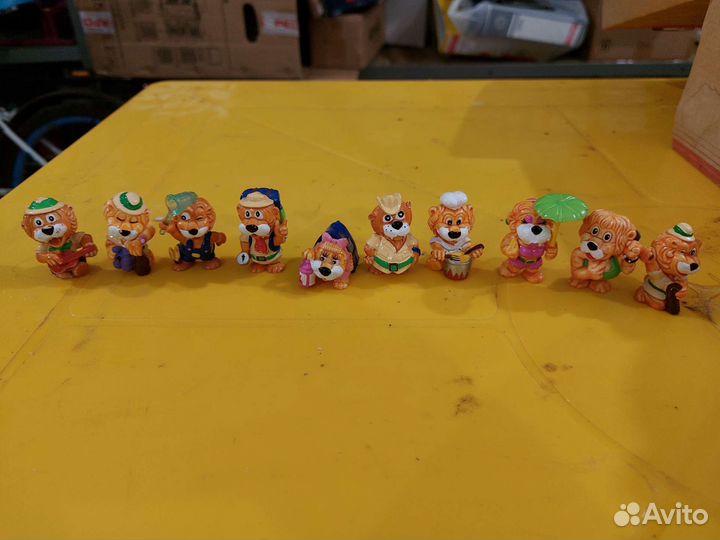 Коллекции (основные)киндер сюрприз игрушек