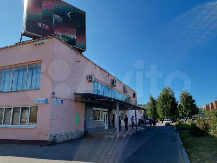 Сдам помещение свободного назначения, 600 м²