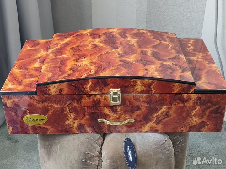 Кейс (сундук) для столовых приборов