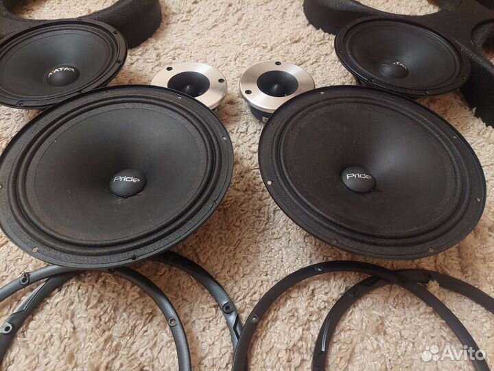 Фронтальная акустика+подиумы на Лада Гранта