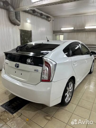 Toyota Prius 1.8 AT, 2012, 132 539 км