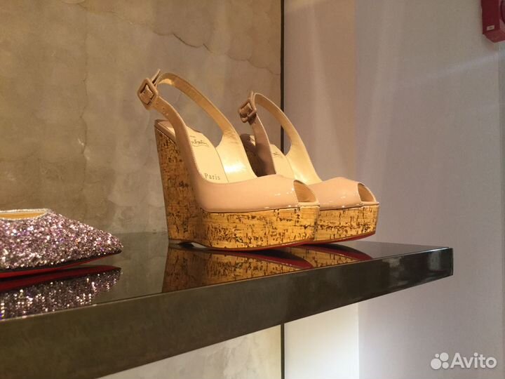 Christian louboutin босоножки 38,5