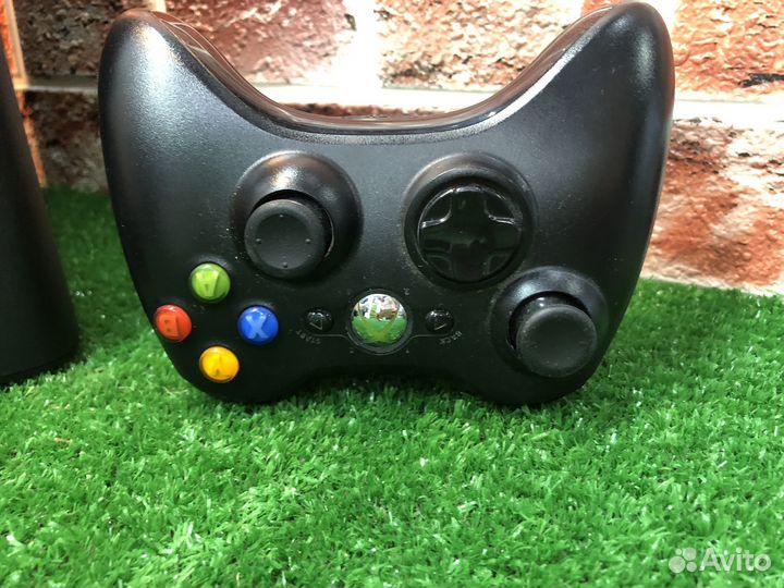 Z.8784 Xbox 360 1 джойстик 250Gb
