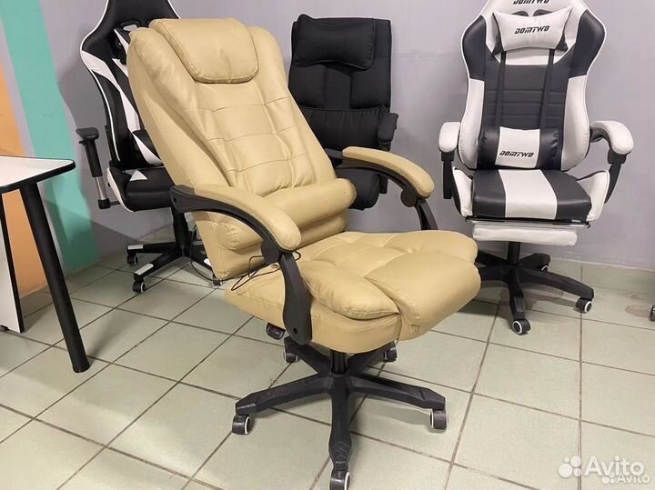 Компьютерное кресло офисное с функцией массажа