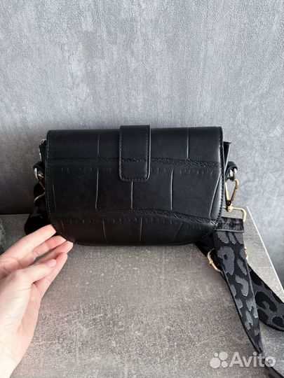 Сумка женская через плечо