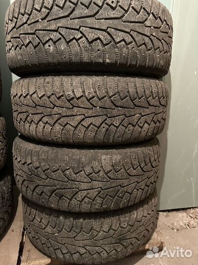 Nokian Tyres Hakkapeliitta 5 235/55 R18