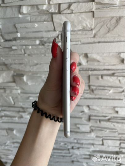 iPhone 7 128 гб silver