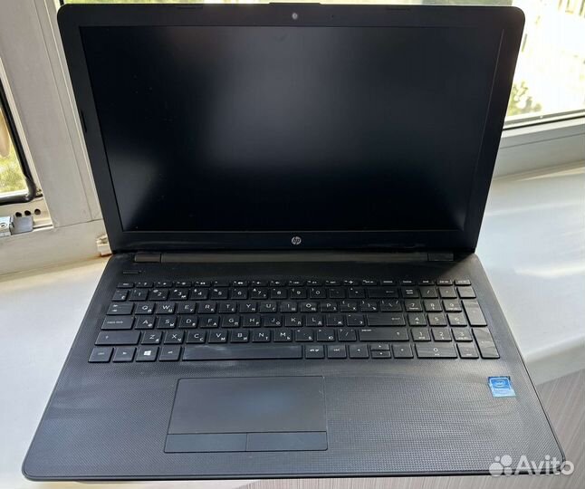 Продам ноутбук HP Laptop 15-ra069ur