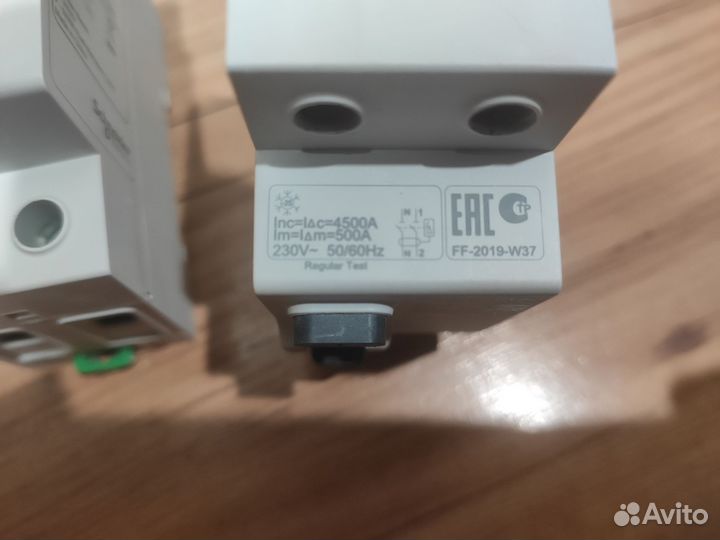Узо Schneider easy 9 2П 25А 30мА ас 230В EZ9R34225