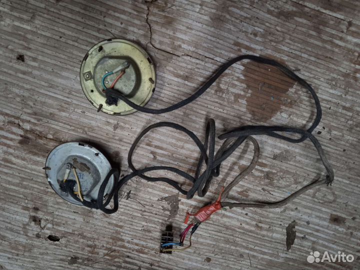 Плафон из редкой заводской железной крыши луаз